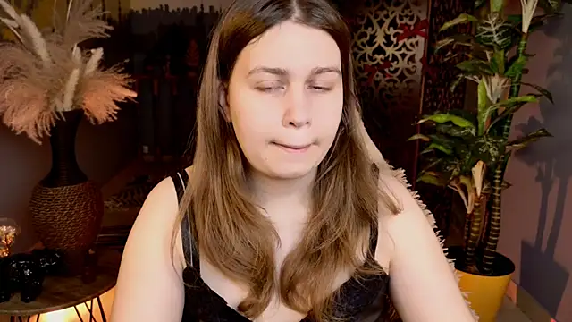 Snapshot of FioraMarmoris chatting on 02-19-26, 01:19 FioraMarmoris online show from 02-19-26, 01:19