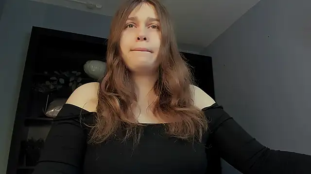 Snapshot of FioraMarmoris chatting on 02-25-26, 06:57 FioraMarmoris online show from 02-25-26, 06:57