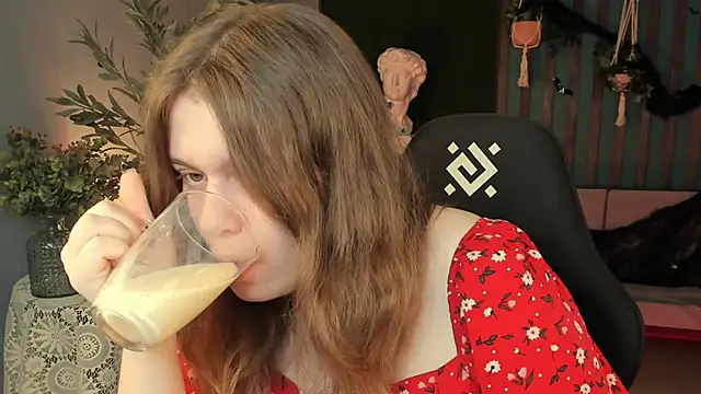 FioraMarmoris online show from 10-26-25, 05:08