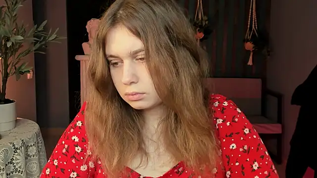 FioraMarmoris online show from 11-02-25, 05:23