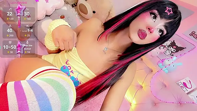Snapshot of Cute_Roxxy chatting on 05-24-26, 04:51 Cute Roxxy online show from 05-24-26, 04:51