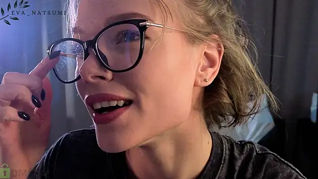 Eva Natsumi online show from 09-27-25, 04:24