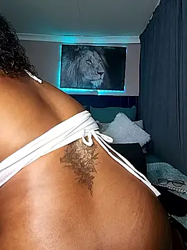 Queen-Chocolate online show from 01-10-26, 02:07