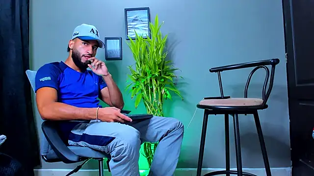 Damian 022 online show from 10-22-25, 12:04