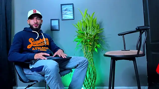 Damian 022 online show from 10-06-25, 12:06