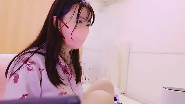 maii- online show from 03-22-25, 02:59