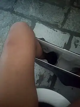 KingCobraClassy online show from 11-18-25, 01:54