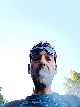 Snapshot of Sextructor@xh chatting on 09-21-25, 06:18 Sextructorxh online show from 09-21-25, 06:18