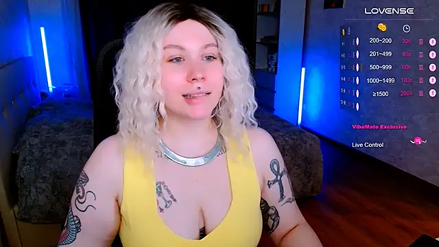 Blueberry-baby online show from 11-30-25, 08:42