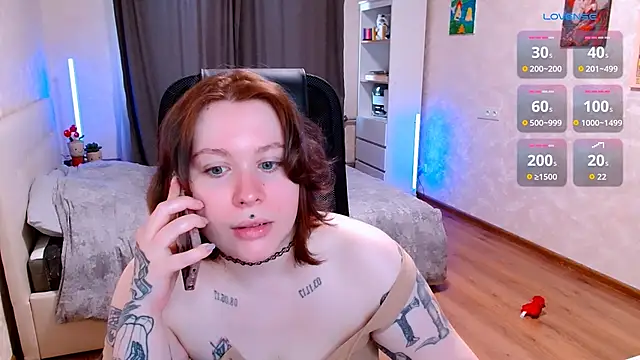 Snapshot of Blueberry-baby chatting on 06-05-26, 04:06 Blueberry-baby online show from 06-05-26, 04:06