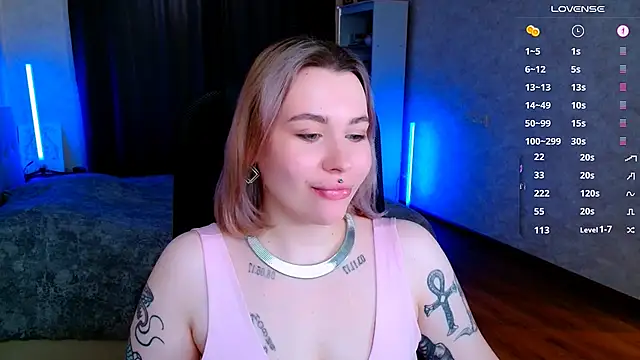 Blueberry-baby online show from 03-02-25, 11:52