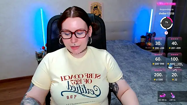Snapshot of Blueberry-baby chatting on 08-01-26, 03:21 Blueberry-baby online show from 08-01-26, 03:21
