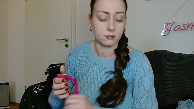 Jasmin-White online show from 03-06-26, 02:01