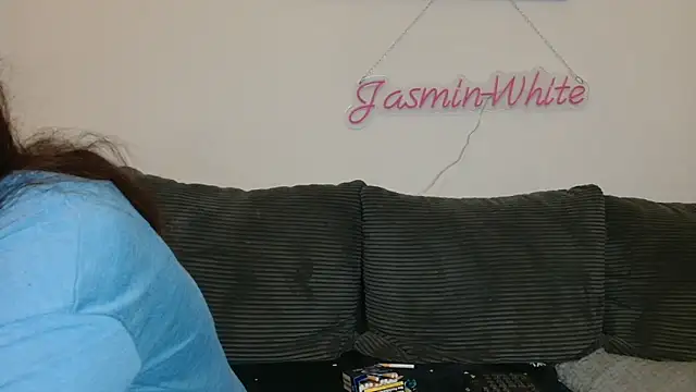 Jasmin-White online show from 02-21-26, 08:00