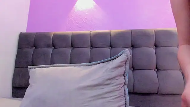 Alejita699 online show from 03-10-25, 07:50