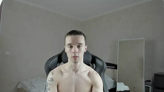 Snapshot of MasonWarholl chatting on 01-12-25, 06:05 MasonWarholl online show from 01-12-25, 06:05