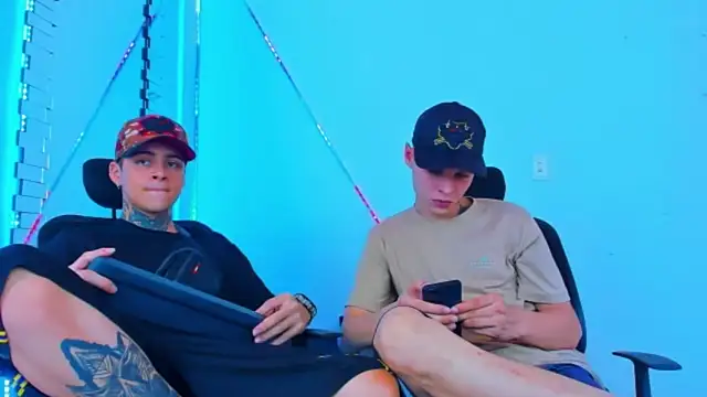 HOT boy2025 online show from 09-26-25, 02:35