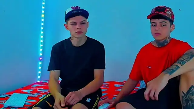 HOT boy2025 online show from 03-17-25, 09:24