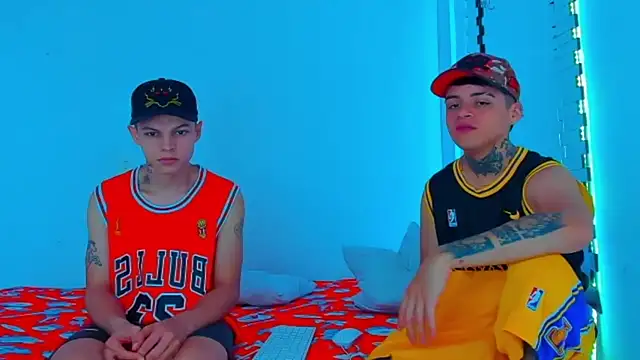 HOT boy2025 online show from 02-16-25, 07:38