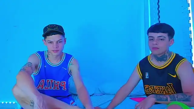 HOT boy2025 online show from 02-02-25, 01:12