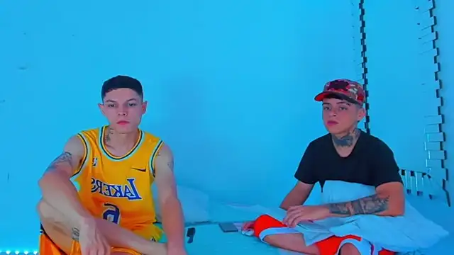 HOT boy2025 online show from 01-20-25, 11:21