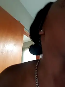 Mayo01  online show from 11-17-25, 01:04