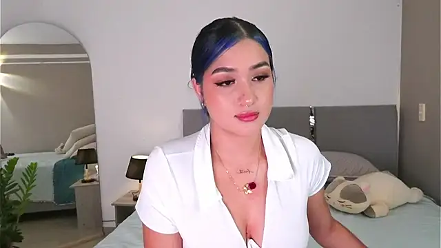 AnnyHizzle online show from 09-10-25, 02:10
