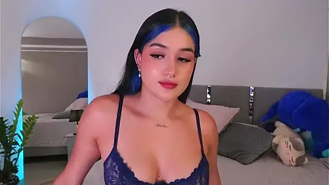 AnnyHizzle online show from 09-23-25, 02:51