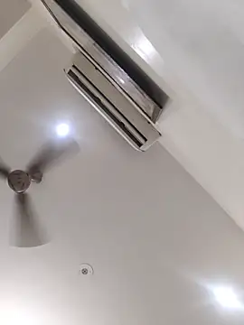 Snapshot of Sonam-378 chatting on 10-11-25, 06:09 Sonam-378 online show from 10-11-25, 06:09