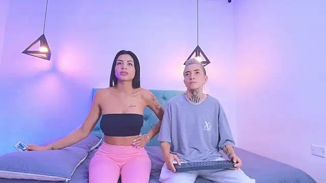 Tinny and Candy online show from 03-05-25, 01:17