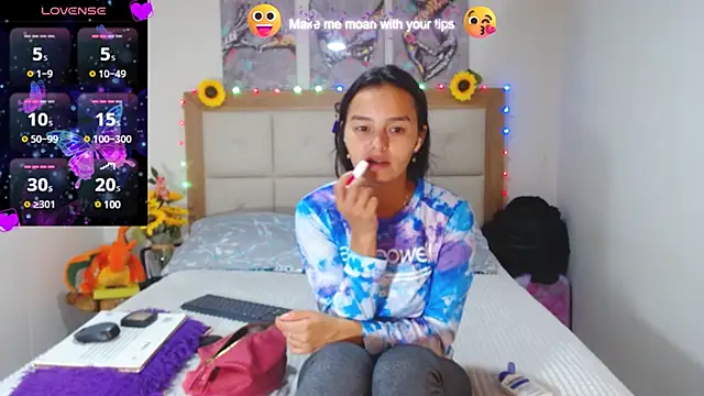 valentina hearts online show from 01-15-25, 12:51