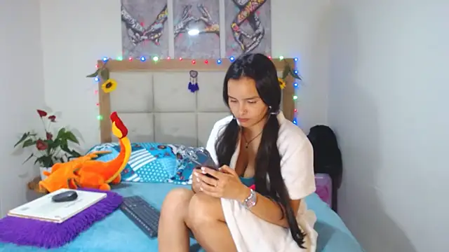 valentina hearts online show from 03-13-25, 02:49