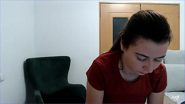 Snapshot of VioletaFlower7 chatting on 09-11-25, 07:52 VioletaFlower7 online show from 09-11-25, 07:52