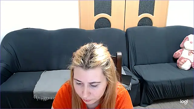 Snapshot of VioletaFlower7 chatting on 03-13-25, 09:16 VioletaFlower7 online show from 03-13-25, 09:16