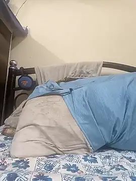 Snapshot of indianbull3684 chatting on 01-21-25, 02:48 indianbull3684 online show from 01-21-25, 02:48