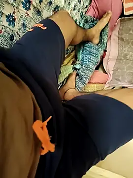 Snapshot of indianbull3684 chatting on 02-14-25, 07:49 indianbull3684 online show from 02-14-25, 07:49