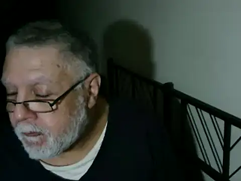 100Tauros online show from 10-21-25, 09:03