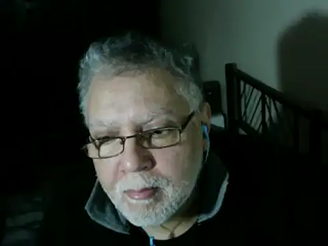 100Tauros online show from 12-20-25, 04:43