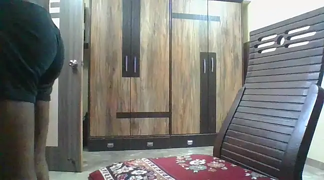 Snapshot of vikram74 chatting on 01-11-25, 12:07 vikram74 online show from 01-11-25, 12:07