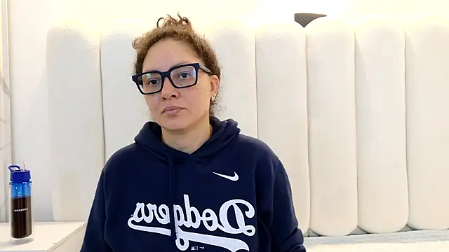 Snapshot of Juliabadlee chatting on 02-03-26, 11:43 Juliabadlee online show from 02-03-26, 11:43