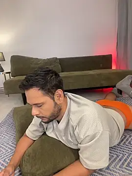 Nate Ocean online show from 11-22-25, 04:22