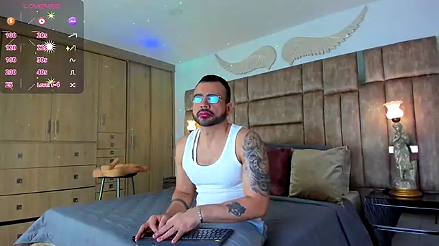 petterwilly1 online show from 10-19-25, 03:04