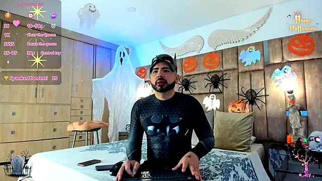 petterwilly1 online show from 10-31-25, 03:08