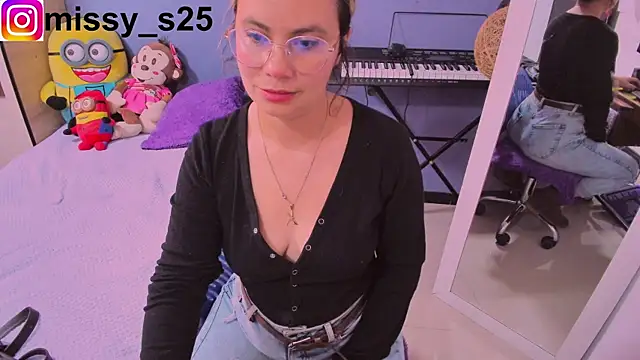 gigi stephans online show from 10-25-25, 08:20