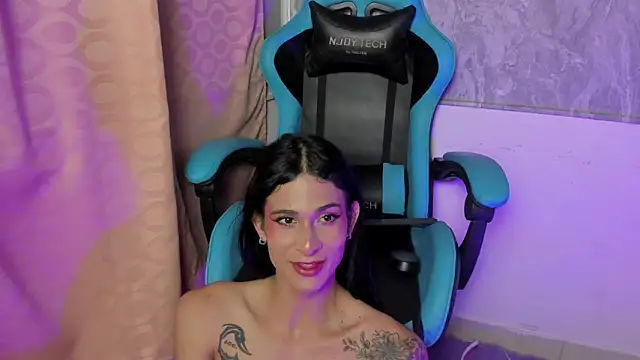 Snapshot of Mara_friendboy699 chatting on 01-20-25, 07:57 Mara friendboy699 online show from 01-20-25, 07:57