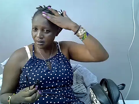 Snapshot of Hot_Caro chatting on 12-27-24, 01:50 Hot Caro online show from 12-27-24, 01:50