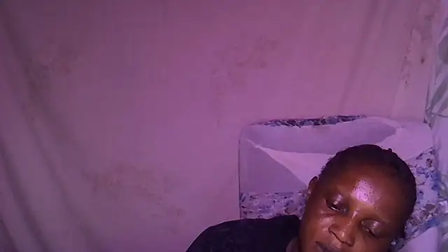 Hot Caro online show from 05-17-26, 03:56