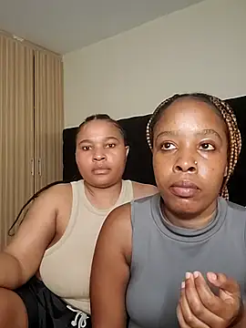 R-thequeen online show from 04-10-26, 11:50