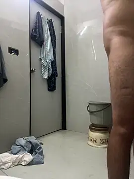 Snapshot of Rolex_love chatting on 04-05-26, 01:40 Rolex love online show from 04-05-26, 01:40