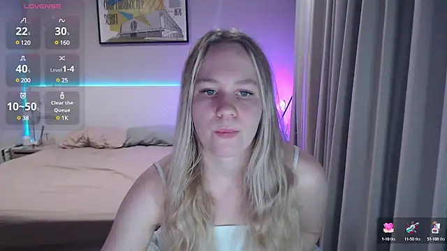 Snapshot of annabel8 chatting on 12-05-24, 08:28 annabel8 online show from 12-05-24, 08:28